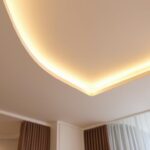 Iluminação DIY: fita LED embutida no gesso com efeito de hotel